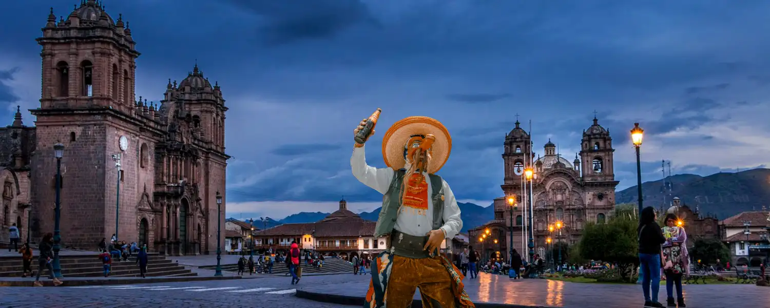 Danzante de Majeño en la plaza de armas Cusco